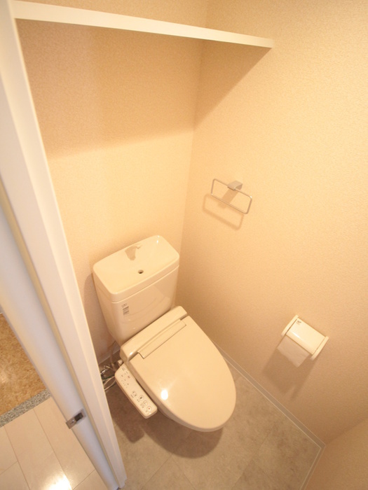 Luxe新大阪SOUTHのトイレ写真