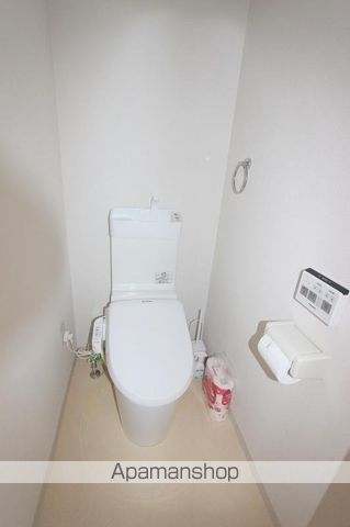 高松琴平電鉄長尾線 学園通り駅 徒歩6分 2階建 築41年のトイレ写真
