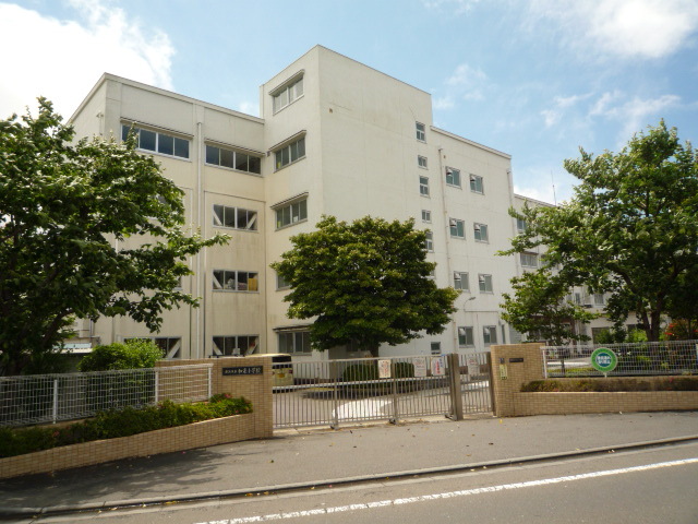 小学校　横浜市立和泉小学校（小学校）まで600m