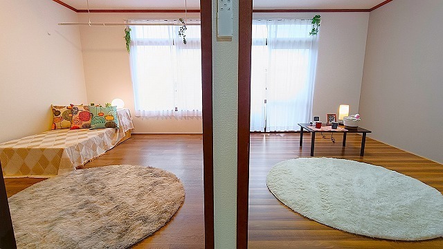 シティハイムYASAKAの居間写真