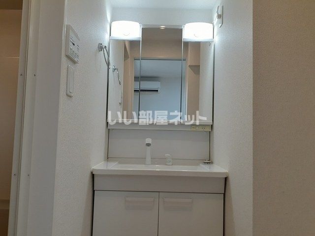 REGAROIの内装写真