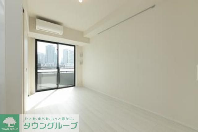 パークアクシス赤坂見附の居間写真