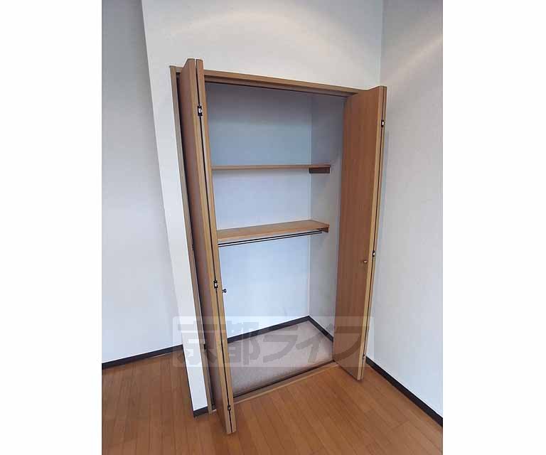 グラヴィ西大路の内装写真