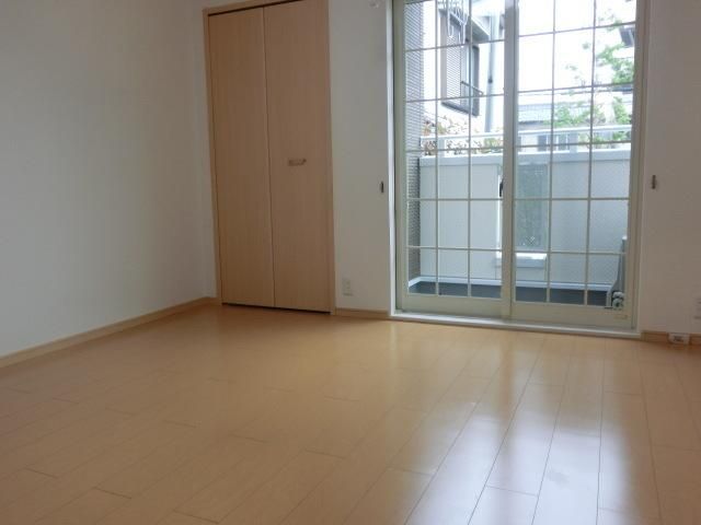 居室・リビング　☆きれいなフローリングのお部屋☆
