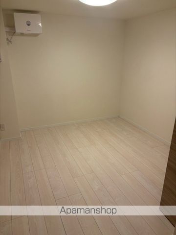 REGOLITH IKEGAMIの内装写真