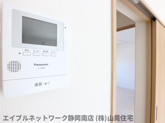 ＪＲ東海道本線 静岡駅 バス乗車時間：18分 最寄りバス停で下車 徒歩7分 3階建 築42年のその他写真