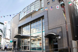 銀行　城北信用金庫東尾久支店（銀行）まで273m