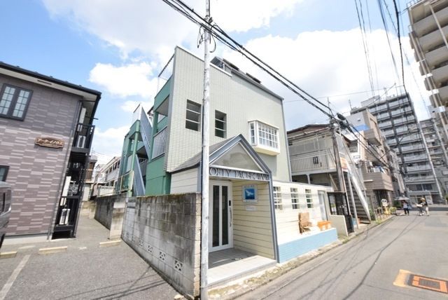 建物外観　♪オートロックで安心☆