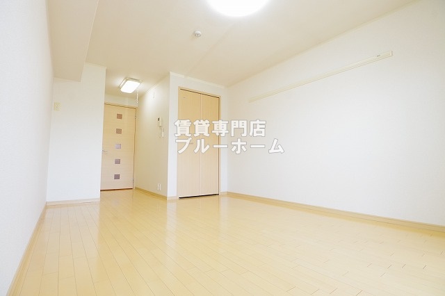 その他部屋・スペース　別角度からの洋室！