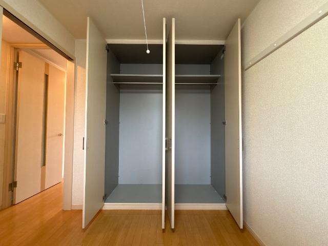 収納　クローゼット
