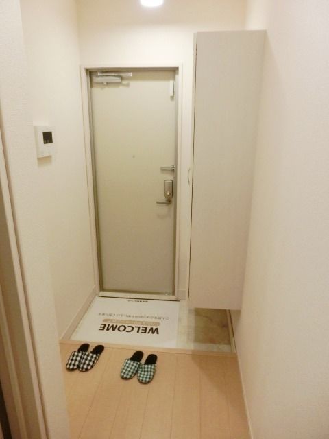 玄関　たっぷりシューズボックス