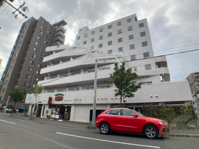 建物外観　札幌市中央区大通西「ラメール円山公園」