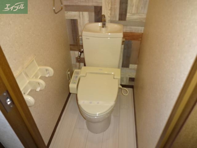 トイレ　シャワー付トイレ