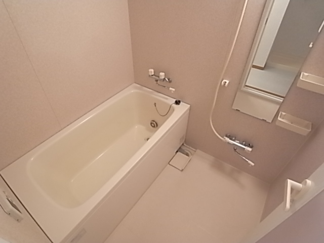 レインボー甲東の風呂写真