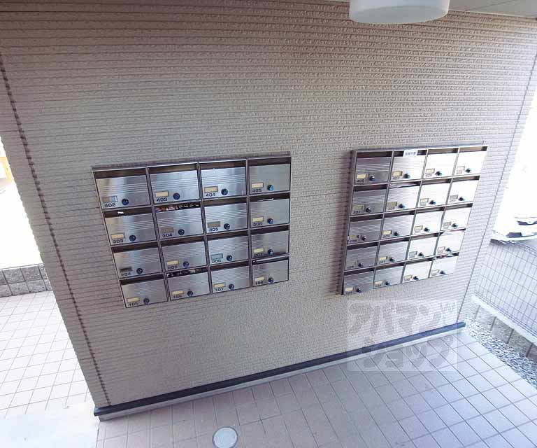 レオパレスインパクトIの外観写真
