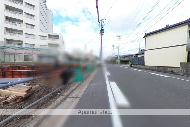 その他　前面道路（その他）まで0m