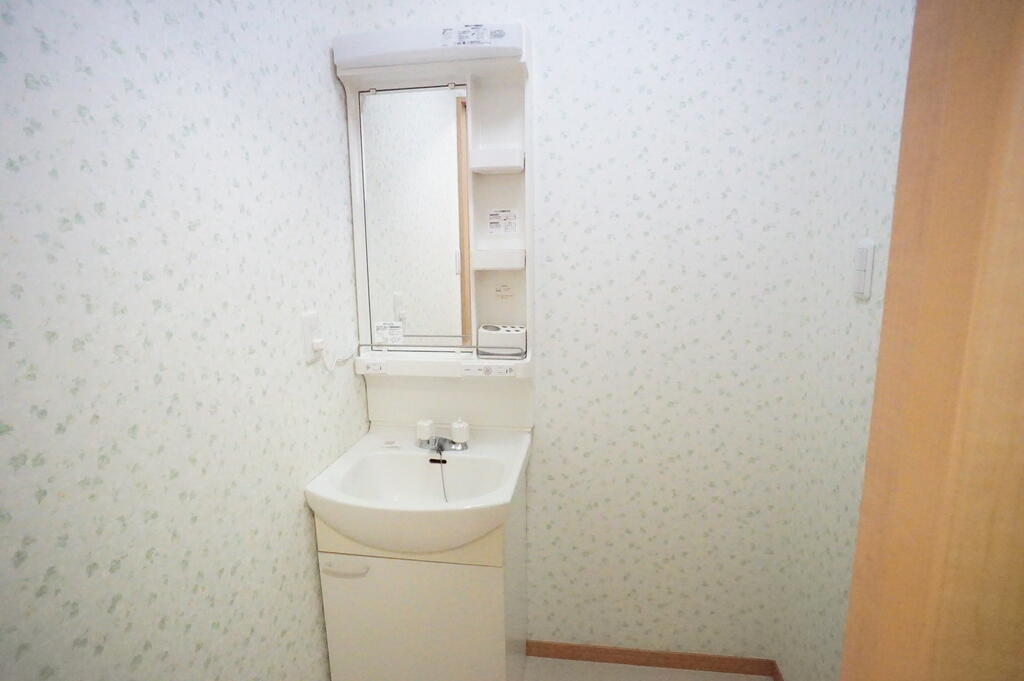 洗面設備　前回募集時の写真です
