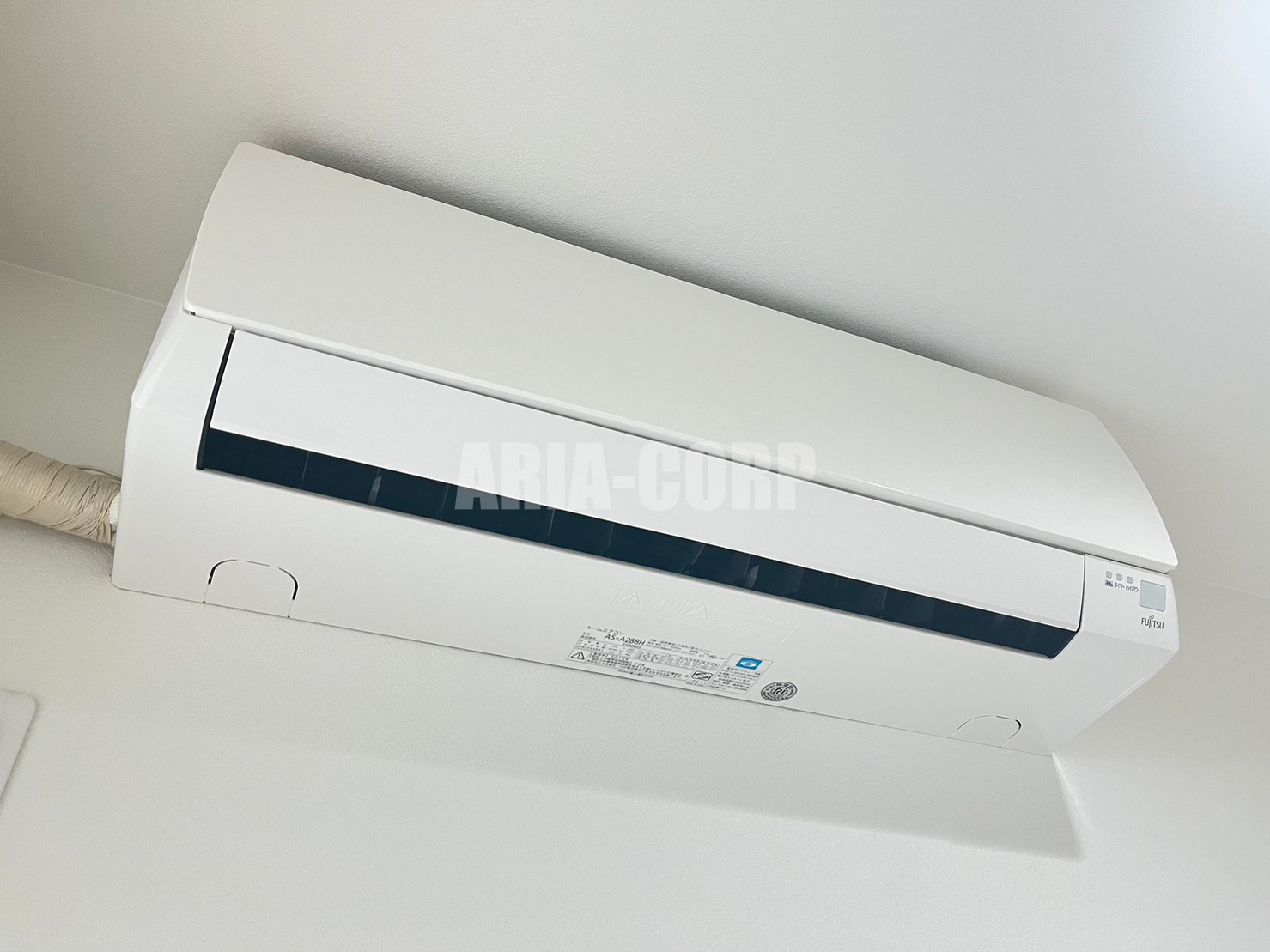 その他設備　節電には欠かせない省エネエアコン搭載しております！