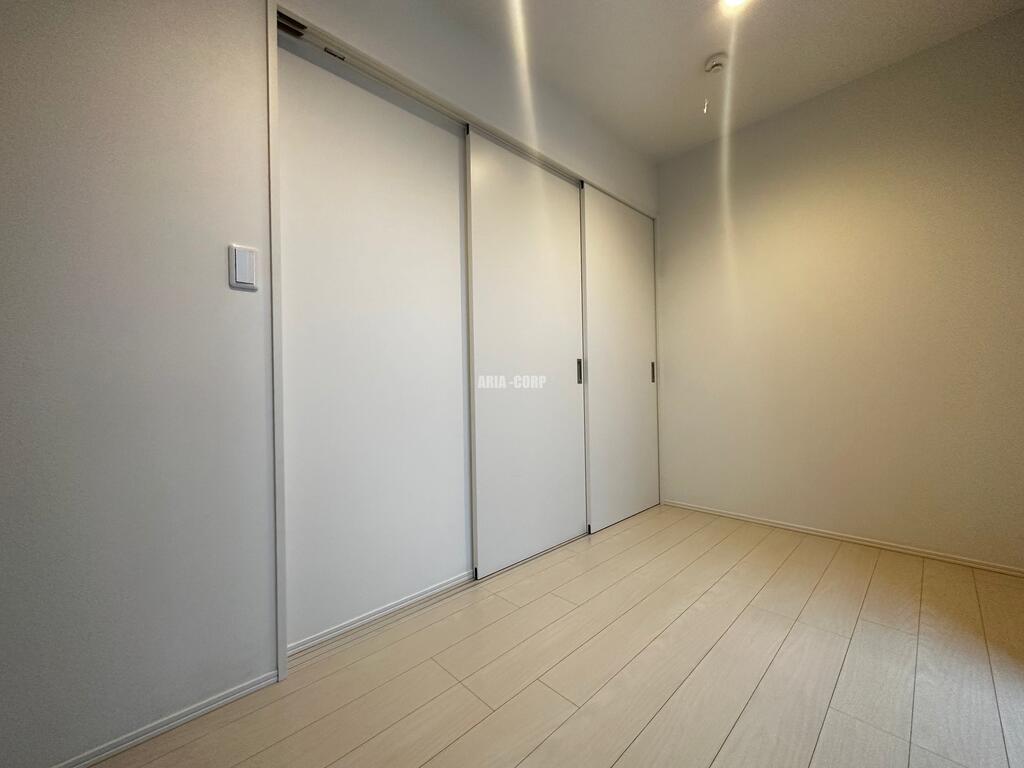 その他部屋・スペース　シンプルな間取りで明るい室内です！