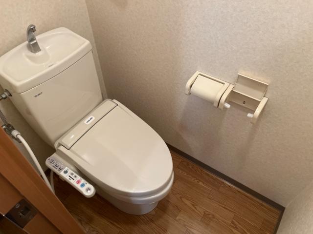トイレ　シャワー付トイレ