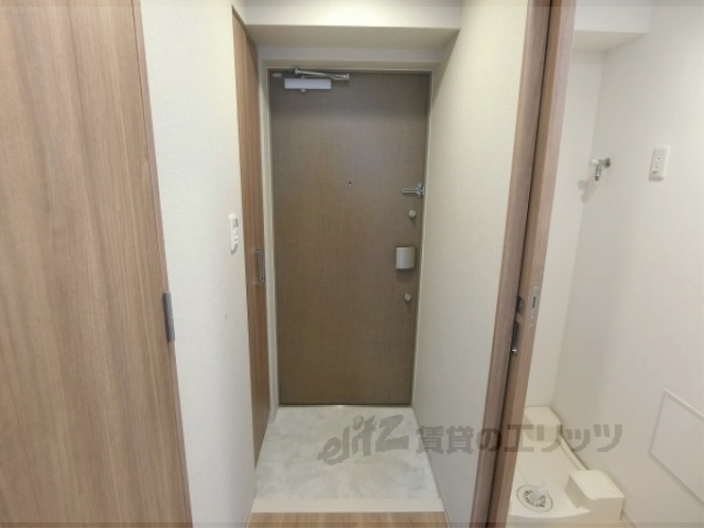 アスヴェル京都東寺前2の玄関写真