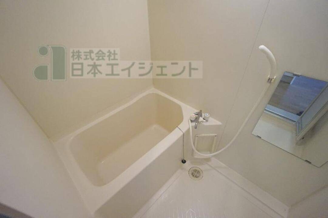バス・シャワールーム　浴室