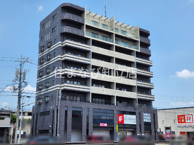 名鉄豊田線 豊田市駅 バス乗車時間：11分 最寄りバス停で下車 徒歩3分 築17年