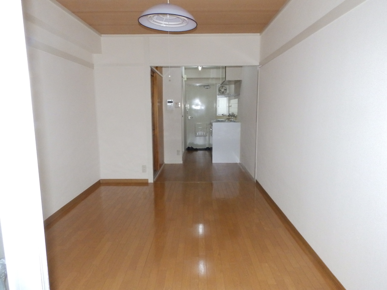 居室・リビング　室内も綺麗