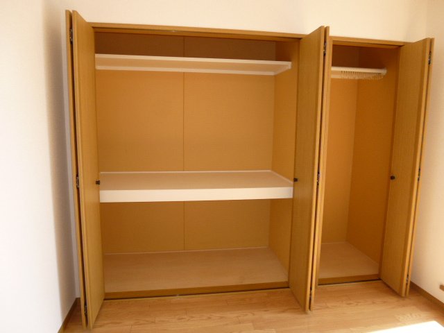 収納　クローゼット