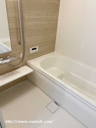 バス・シャワールーム　追い焚き機能・換気乾燥機付き一坪バス