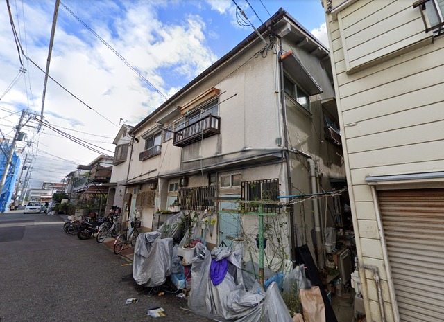 神戸市須磨区青葉町のアパートの建物外観