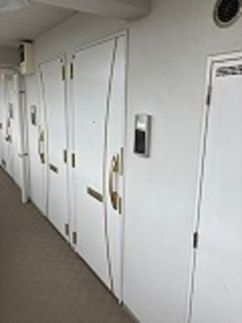 レジェンドVの外観写真