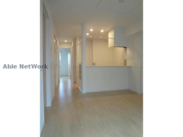 居室・リビング　同型写真