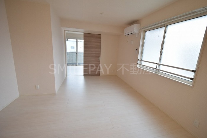 1LDK Apartment in Hyogo-ku, Kobe, Hyogo — photo 3 of 3