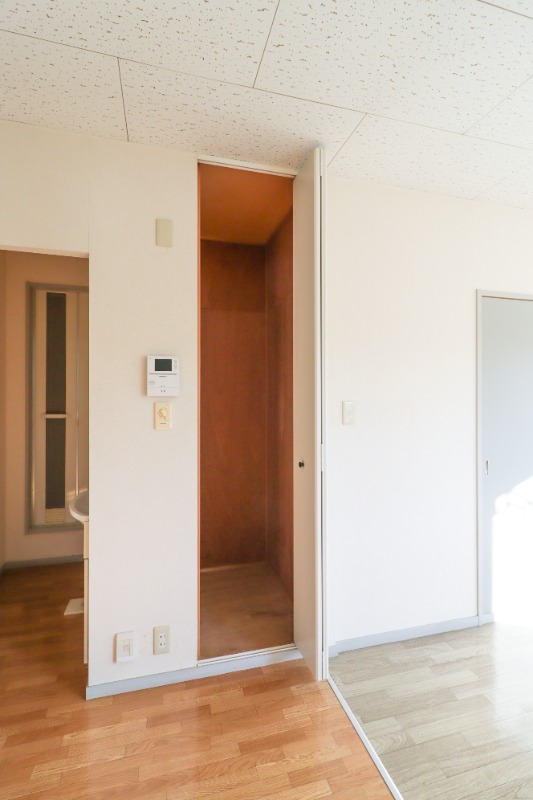 収納　図面と現状に相違がある場合には現状を優先