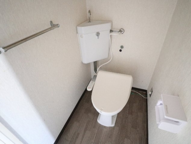 【若草マンションのトイレ】