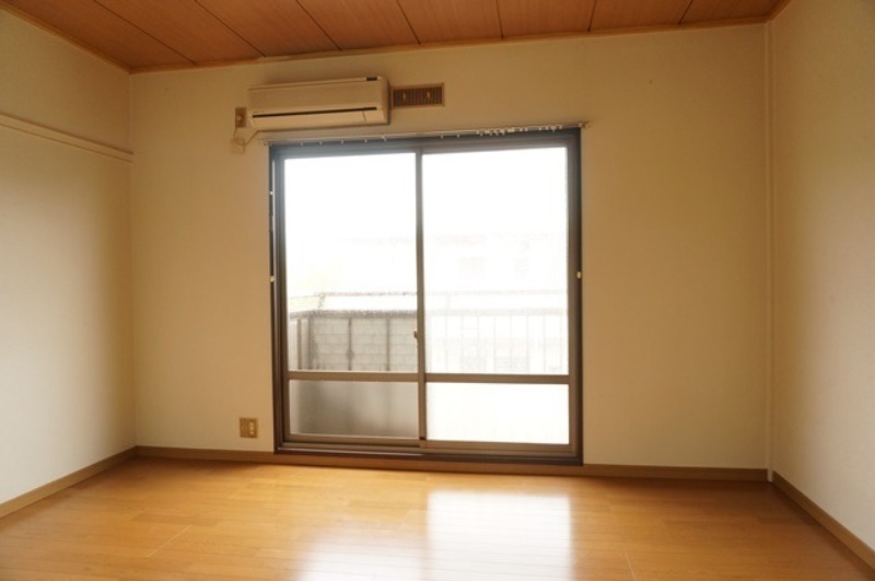 居室・リビング　図面と現状に相違がある場合には現状を優先