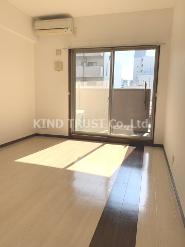 居室・リビング　ゆったりとした居間です