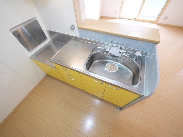 キッチン　キッチンでお料理をお楽しみください