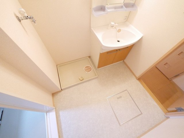 洗面設備　広い洗面スペース