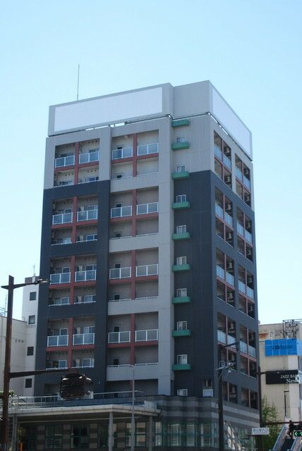 【郡山市中町のマンションの建物外観】