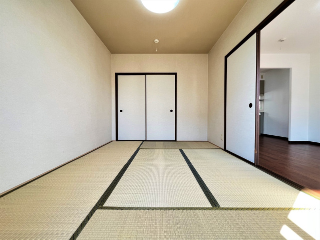 【フォブール円座IIの収納】