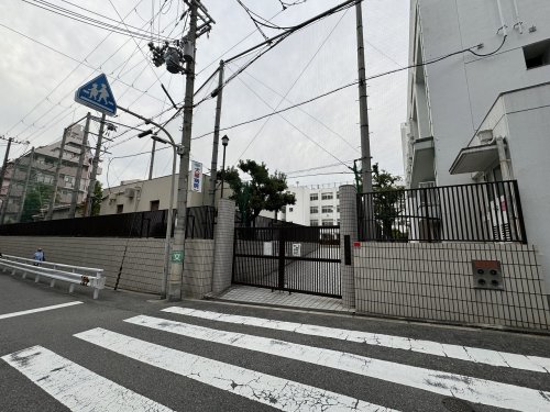 【大阪市天王寺区筆ケ崎町のマンションの小学校】