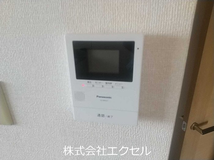 セキュリティ　モニター付きインターホンです。