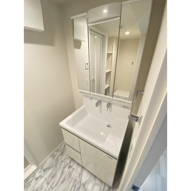 洗面設備　※別部屋参照・現状優先