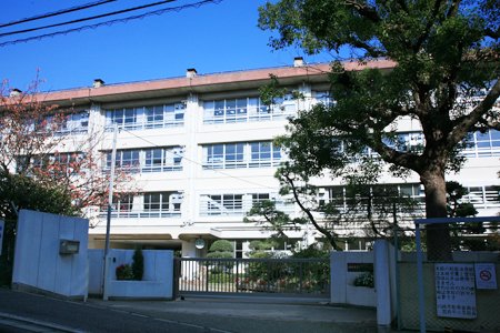 東急田園都市線 宮前平駅 徒歩9分 5階建 築28年の周辺写真