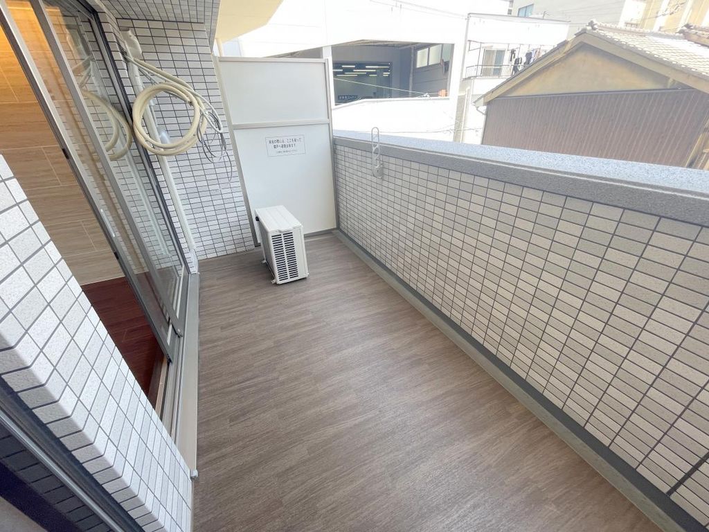 バルコニー　バルコニー