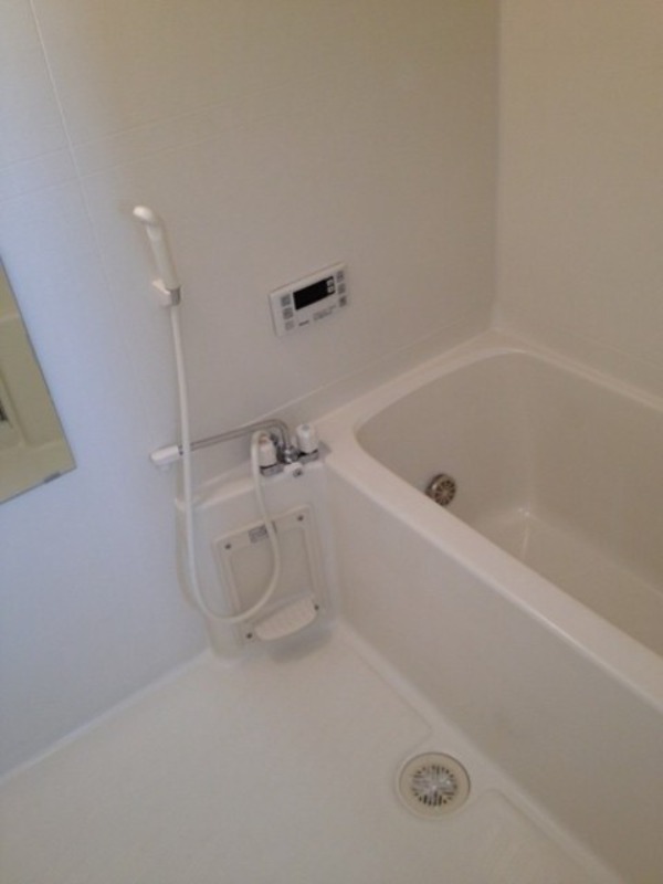 バス・シャワールーム　図面と現状に相違がある場合には現状を優先