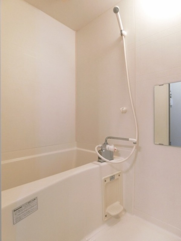 バス・シャワールーム　図面と現状に相違がある場合には現状を優先