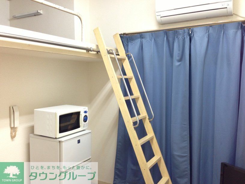 居室・リビング　家電はついてないお部屋になります